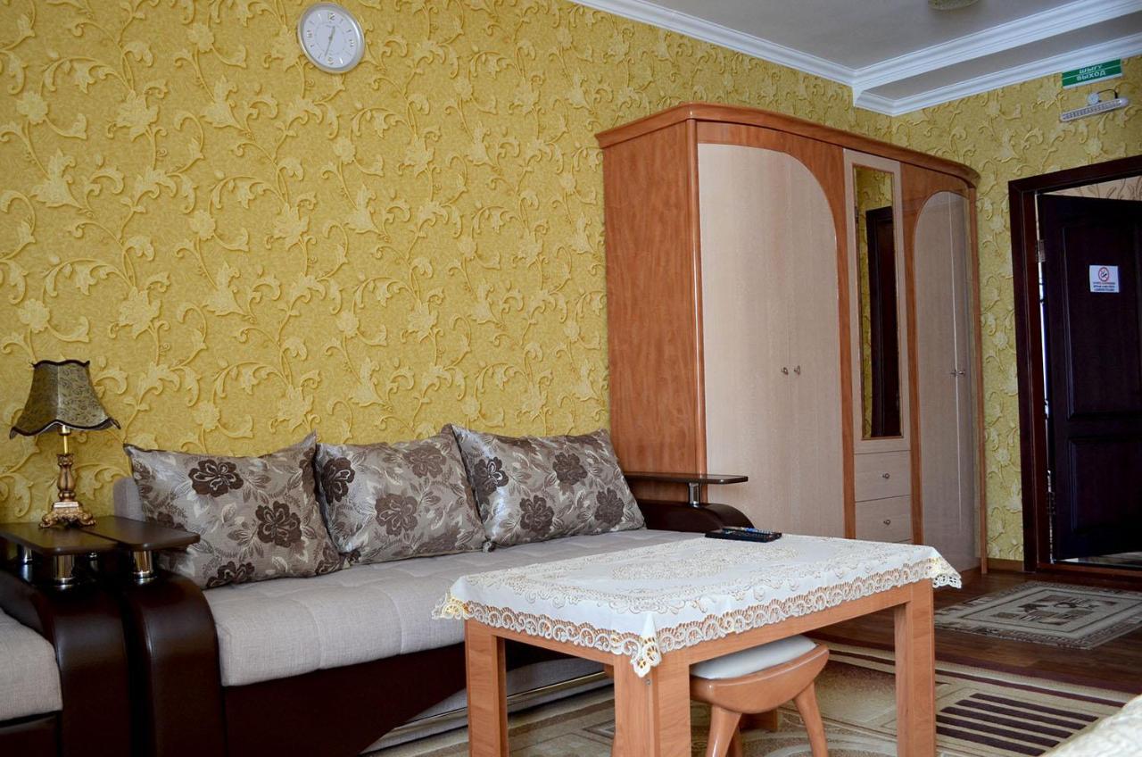 The Grand Hotel Semey Extérieur photo