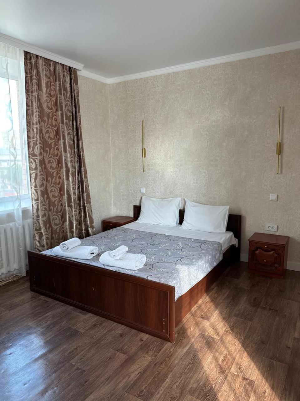 The Grand Hotel Semey Extérieur photo