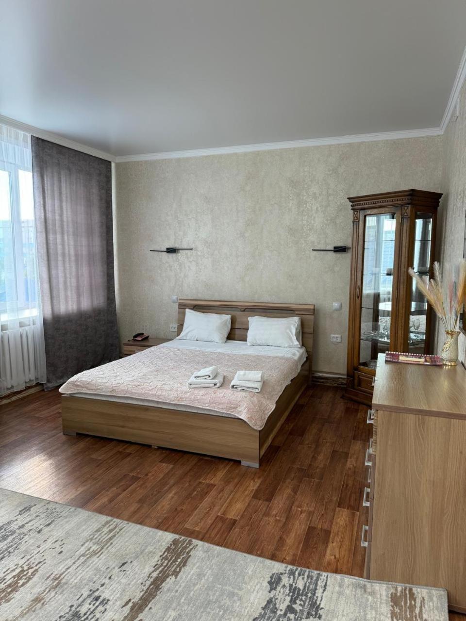 The Grand Hotel Semey Extérieur photo
