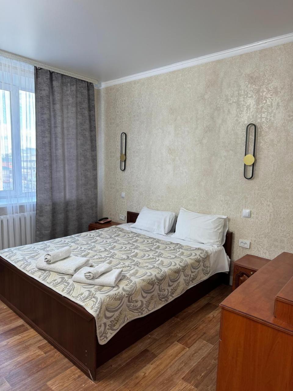 The Grand Hotel Semey Extérieur photo